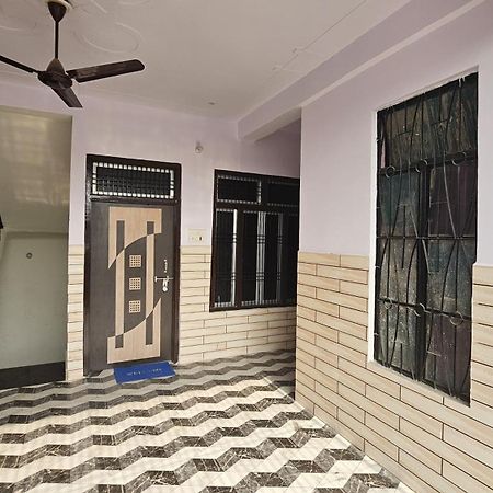 S S Homestay And Paying Guest House Faizabad ภายนอก รูปภาพ