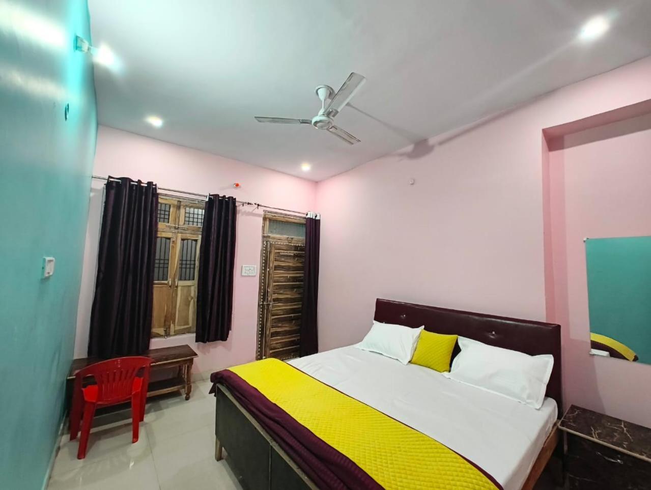 S S Homestay And Paying Guest House Faizabad ภายนอก รูปภาพ